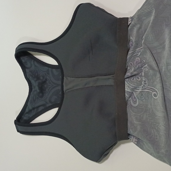 Athleta Tinker Tank Built-in Bra Tank Top Small Grey Purple Paisley, Small - Picture 5 of 9